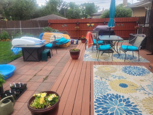 18439 Locust Street, Lansing, IL 60438