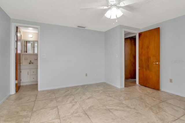 349 OLD WELCOME ROAD, Lithia, FL 33547