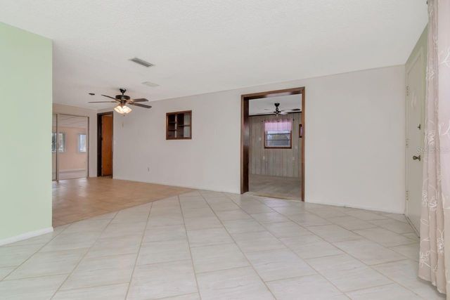 349 OLD WELCOME ROAD, Lithia, FL 33547