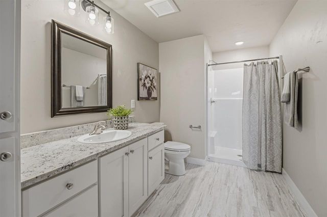 5749 N SEQUOIA DRIVE, Appleton, WI 54913