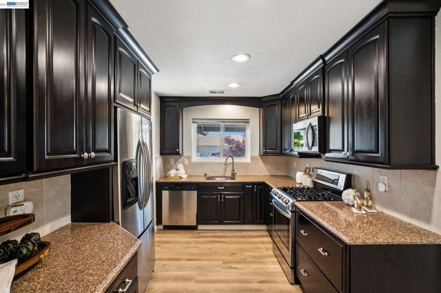 201 Ramon Pl, San Ramon, CA 94583