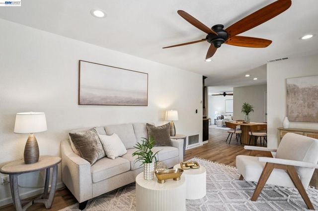 201 Ramon Pl, San Ramon, CA 94583