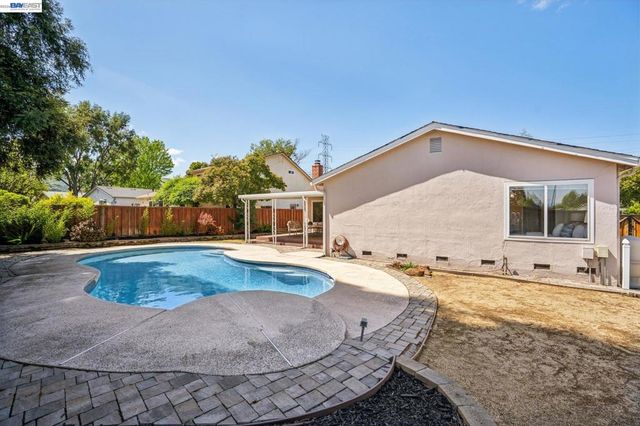 201 Ramon Pl, San Ramon, CA 94583
