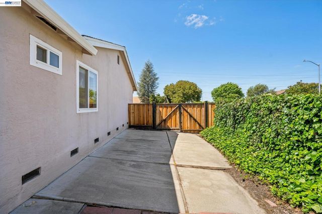 201 Ramon Pl, San Ramon, CA 94583