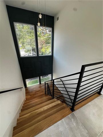 1064 Mcdaniel Street SW, Atlanta, GA 30310