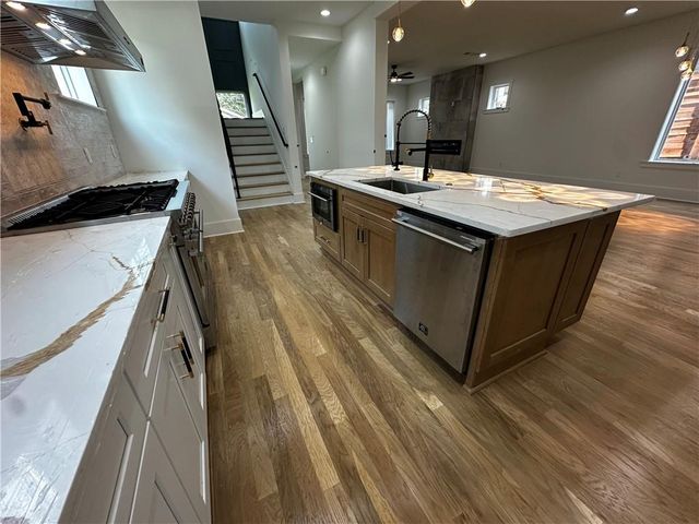 1064 Mcdaniel Street SW, Atlanta, GA 30310