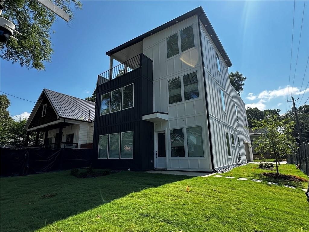 1064 Mcdaniel Street SW, Atlanta, GA 30310