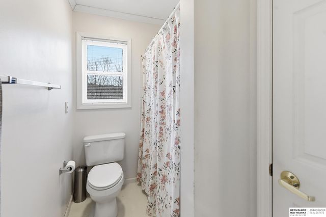 36712 Oakmont Drive, Louisville, NE 68037