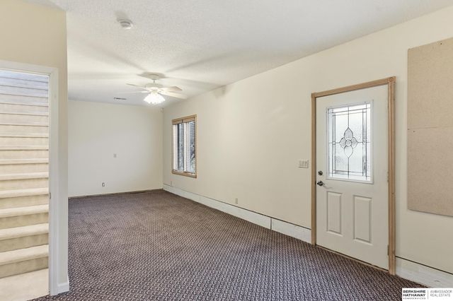 36712 Oakmont Drive, Louisville, NE 68037