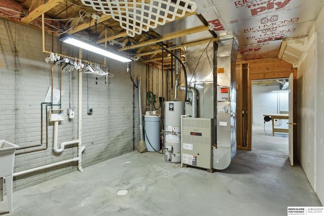 36712 Oakmont Drive, Louisville, NE 68037