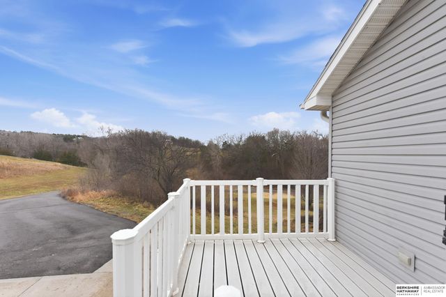 36712 Oakmont Drive, Louisville, NE 68037