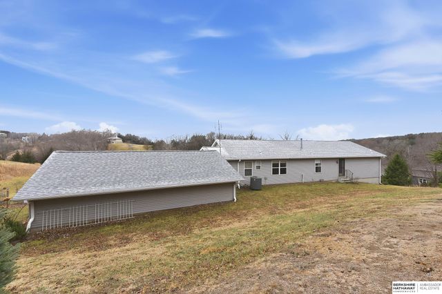 36712 Oakmont Drive, Louisville, NE 68037