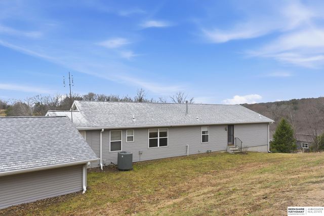 36712 Oakmont Drive, Louisville, NE 68037