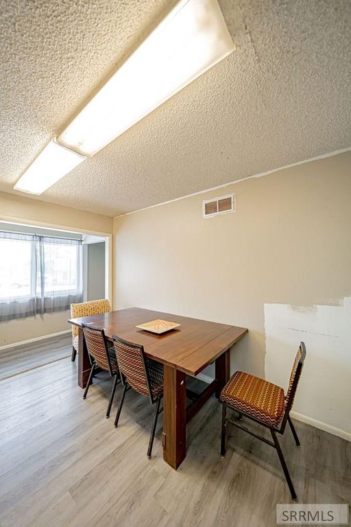 Image 12 of property listing at 375 W Hwy 39, Blackfoot, ID 83221