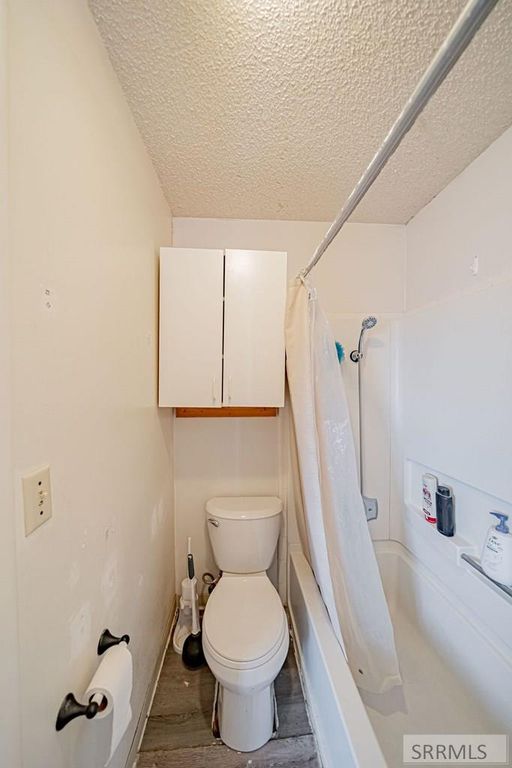 Image 17 of property listing at 375 W Hwy 39, Blackfoot, ID 83221