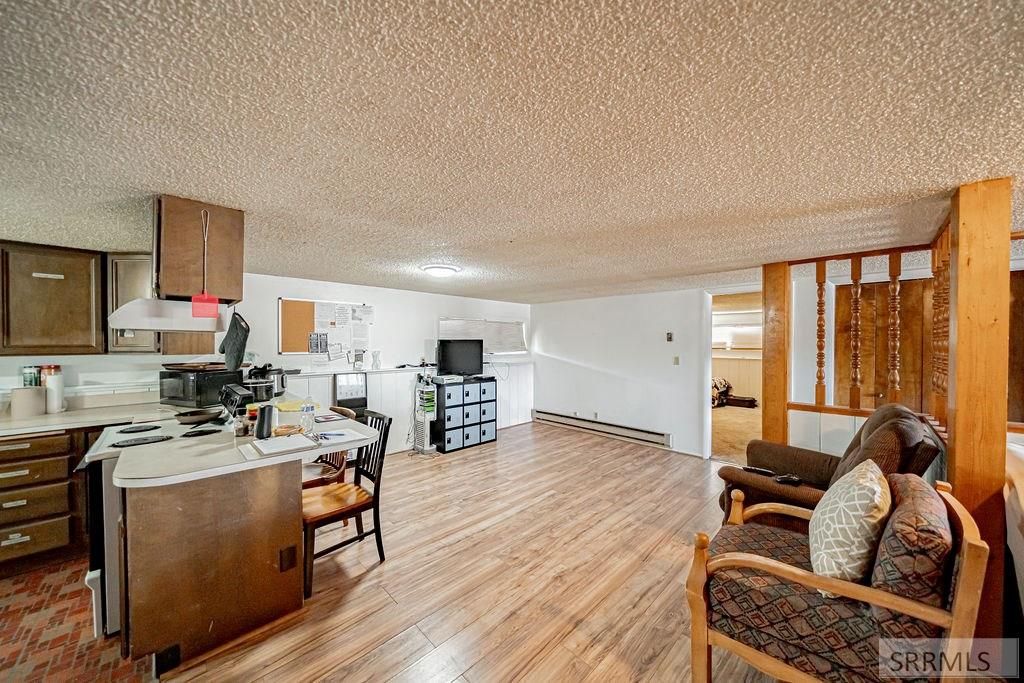 Image 26 of property listing at 375 W Hwy 39, Blackfoot, ID 83221