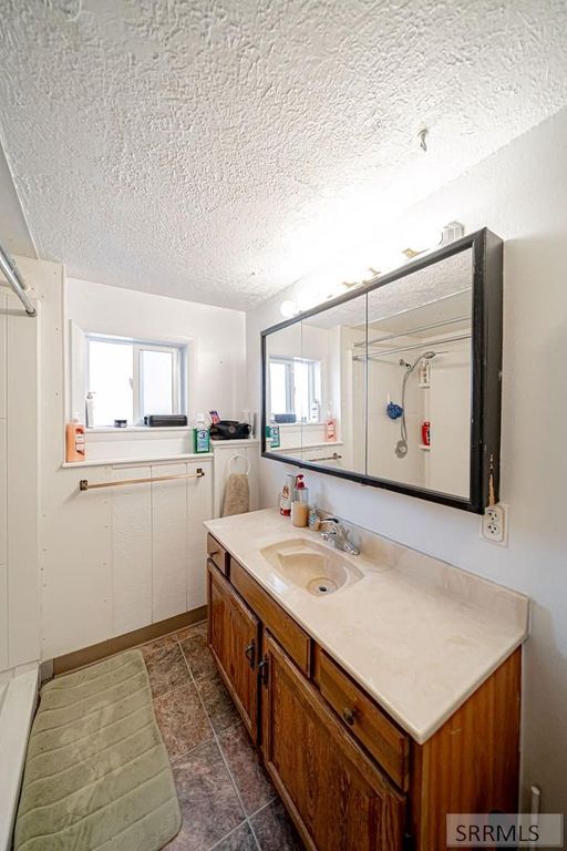 Image 40 of property listing at 375 W Hwy 39, Blackfoot, ID 83221