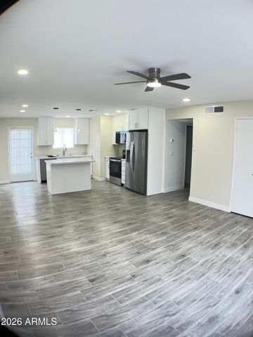 4503 N 26TH Drive, Phoenix, AZ 85017