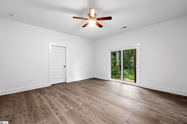 200 Hillbrook Road, Taylors, SC 29687