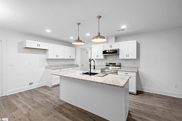 200 Hillbrook Road, Taylors, SC 29687