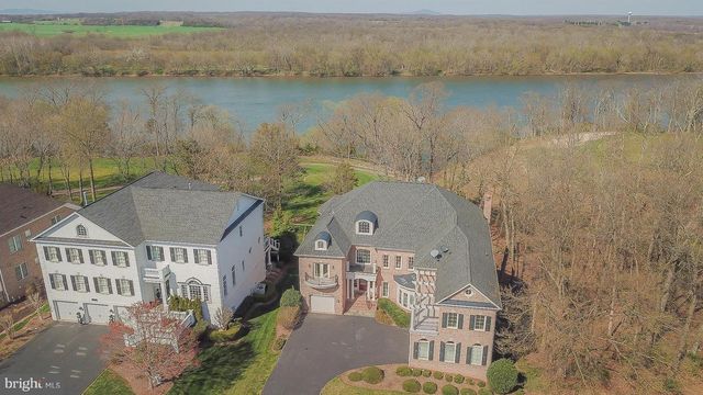 18208 SHINNIECOCK HILLS PL, Leesburg, VA 20176