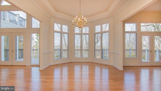 18208 SHINNIECOCK HILLS PL, Leesburg, VA 20176