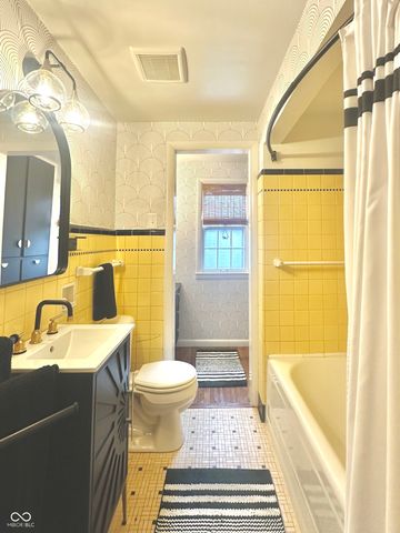 951 N Arlington Avenue, Indianapolis, IN 46219