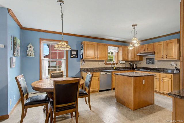 12 Lake Drive, New City, NY 10956