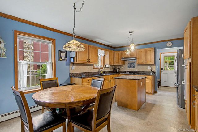 12 Lake Drive, New City, NY 10956