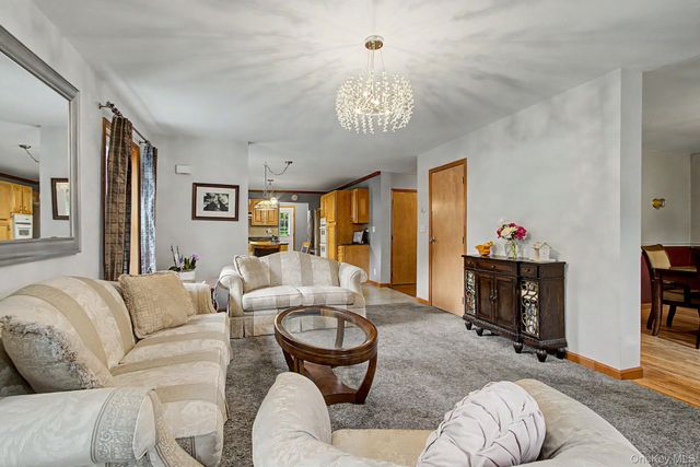 12 Lake Drive, New City, NY 10956