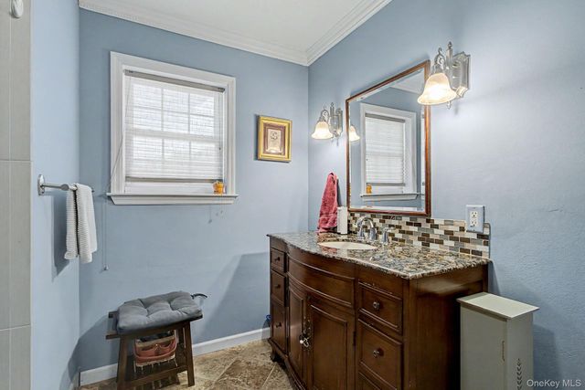 12 Lake Drive, New City, NY 10956