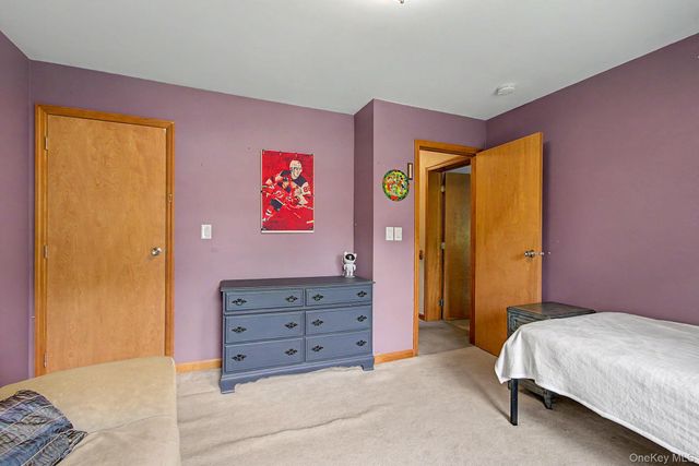 12 Lake Drive, New City, NY 10956