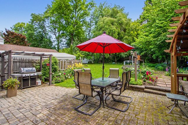 12 Lake Drive, New City, NY 10956