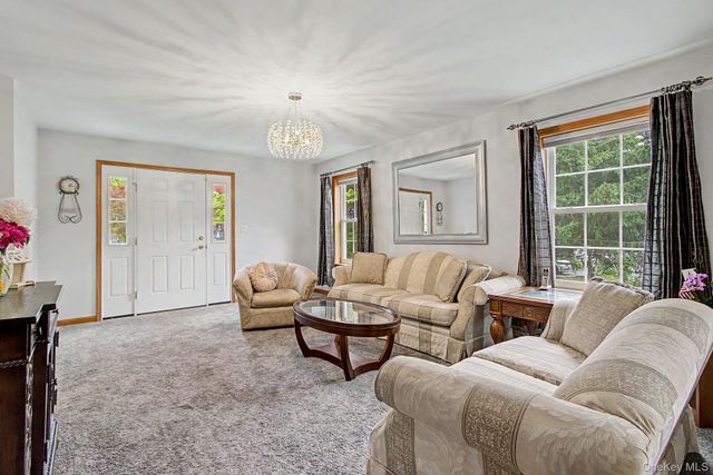 12 Lake Drive, New City, NY 10956