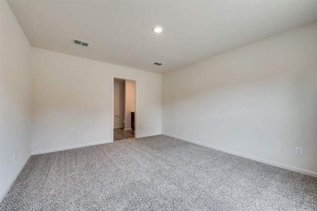 169 Cattlemans Creek W, Newark, TX 76071