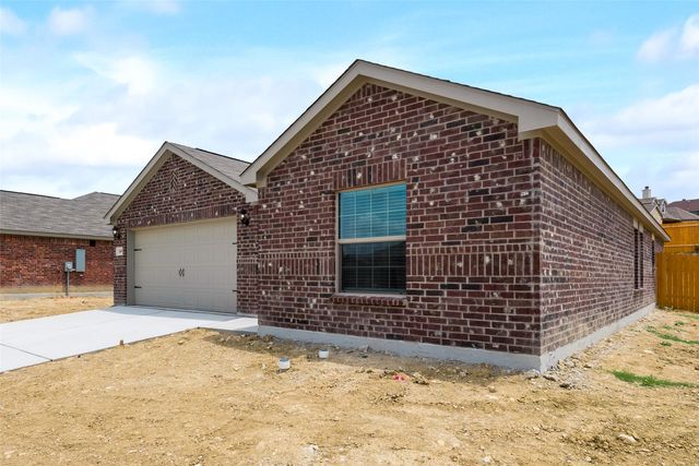 169 Cattlemans Creek W, Newark, TX 76071