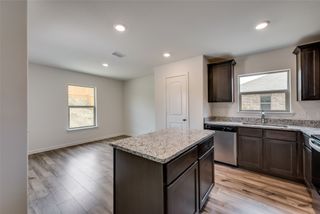 169 Cattlemans Creek W, Newark, TX 76071