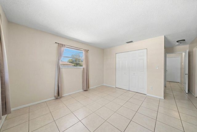 400 NE 2nd Street, Boynton Beach, FL 33435