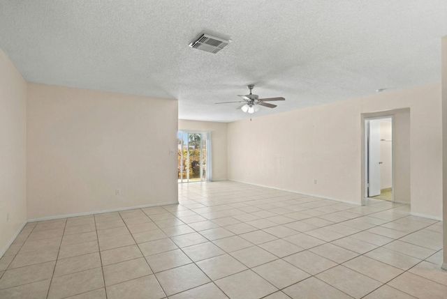 400 NE 2nd Street, Boynton Beach, FL 33435