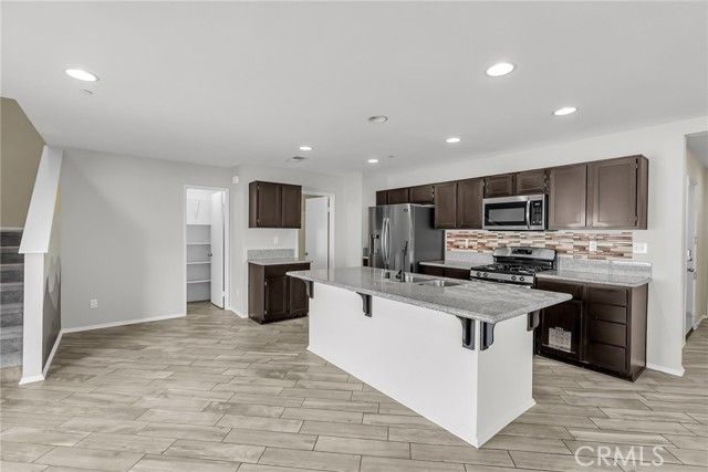 34234 Parkside Drive, Lake Elsinore, CA 92532