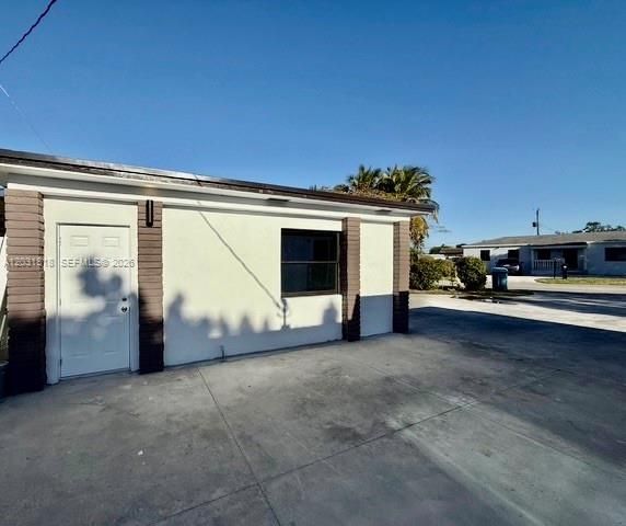 1800 SW 75th Ave Rd, Miami, FL 33155