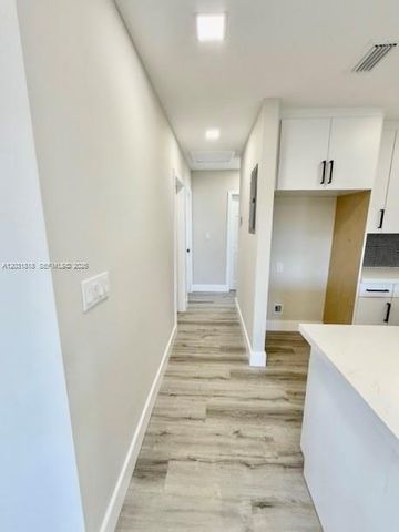 1800 SW 75th Ave Rd, Miami, FL 33155