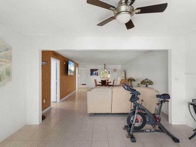 3076 EASTLAND BOULEVARD 210, Clearwater, FL 33761