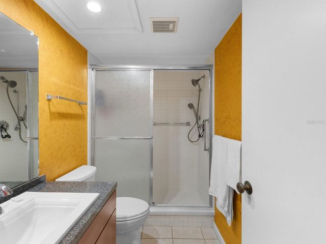 3076 EASTLAND BOULEVARD 210, Clearwater, FL 33761