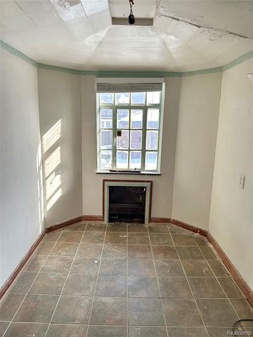 17320 Fairfield Street, Detroit, MI 48221