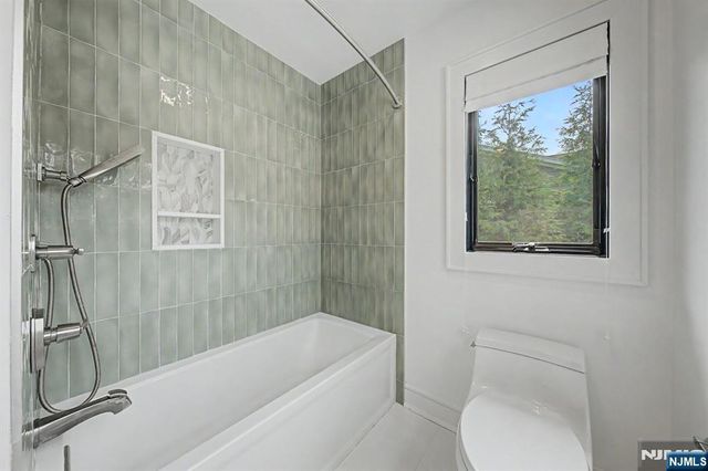 67 Westervelt Place, Cresskill, NJ 07626