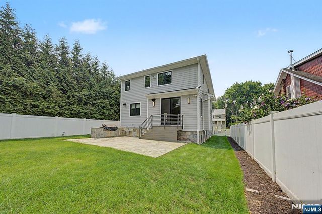 67 Westervelt Place, Cresskill, NJ 07626