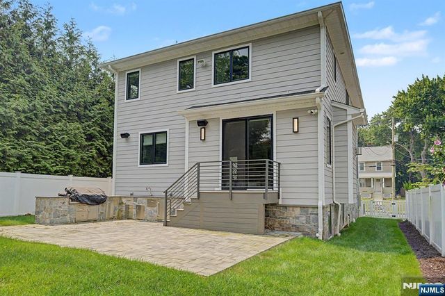67 Westervelt Place, Cresskill, NJ 07626