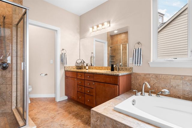 5391 Pinnacle Court, Ann Arbor, MI 48108