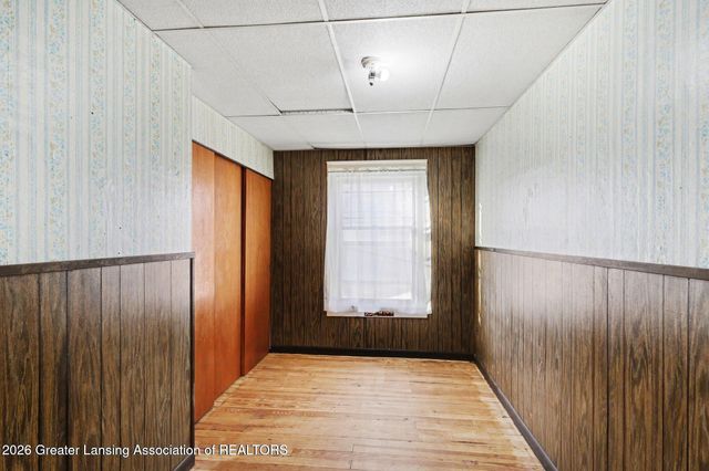 307 E Mount Hope Avenue, Lansing, MI 48910